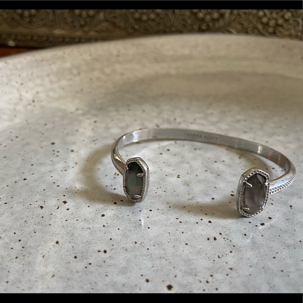 Kendra Scott Elton Pinch Bangle Bracelet